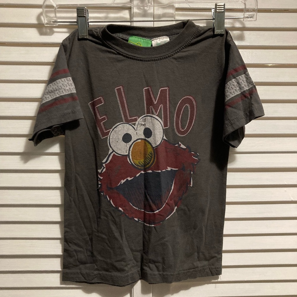 Elmo sesame Street shirts size 5
